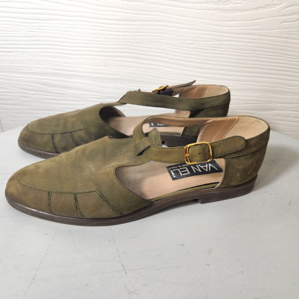 Vaneli Made Italy Sz 6.5 Green/Brown Low Heeled Shoe Sandal T Strap Gold Buckle